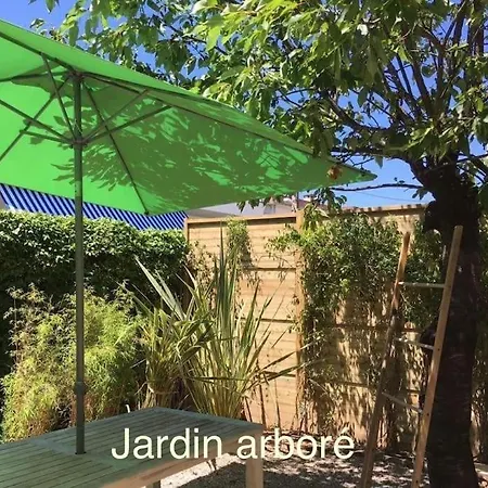 Butterfly - Family With Garden Near Apartment Juan-les-Pins